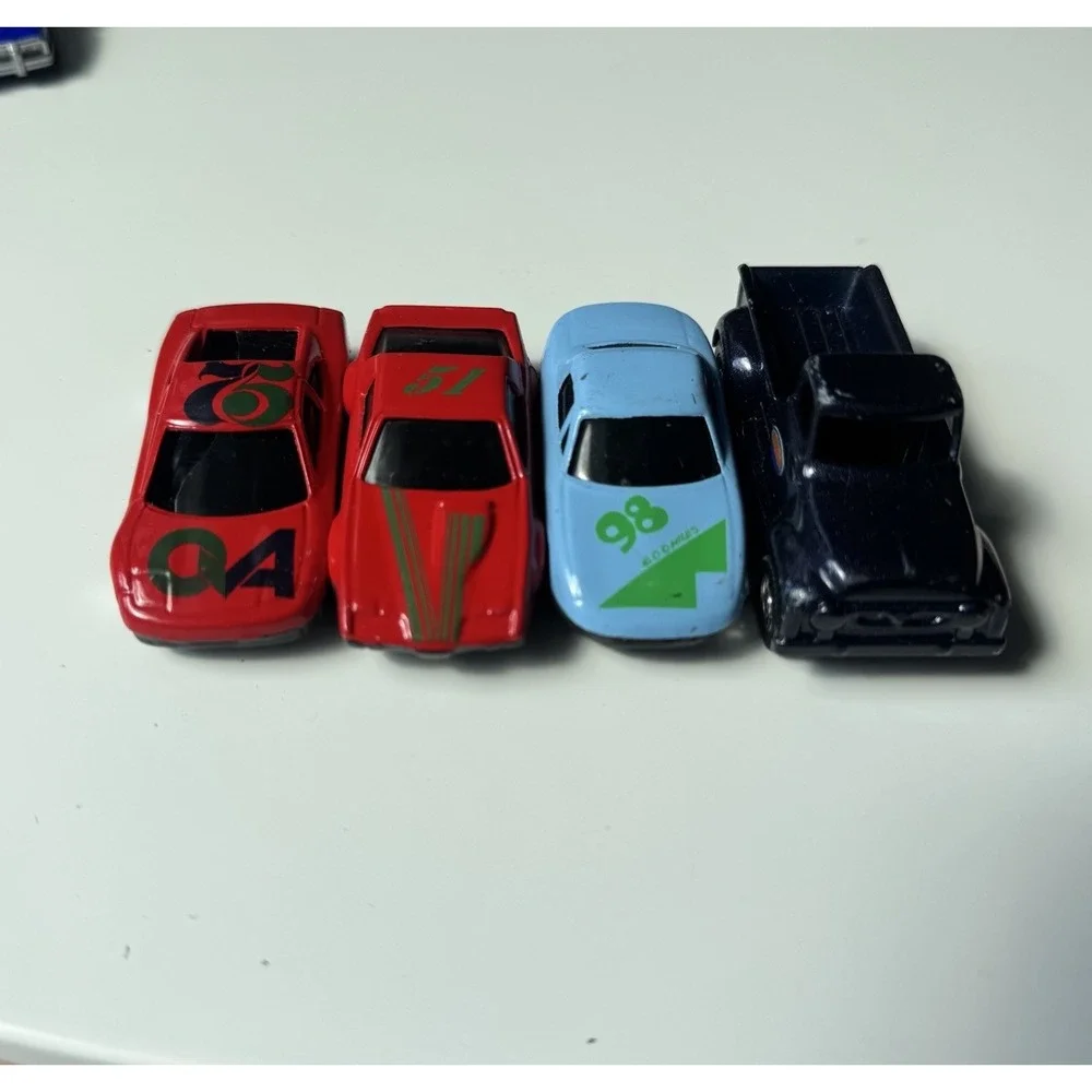 Vintage Die Cast Toy Car Lot of 4 Mixed Cars Pickup Truck Racing Cars Loose